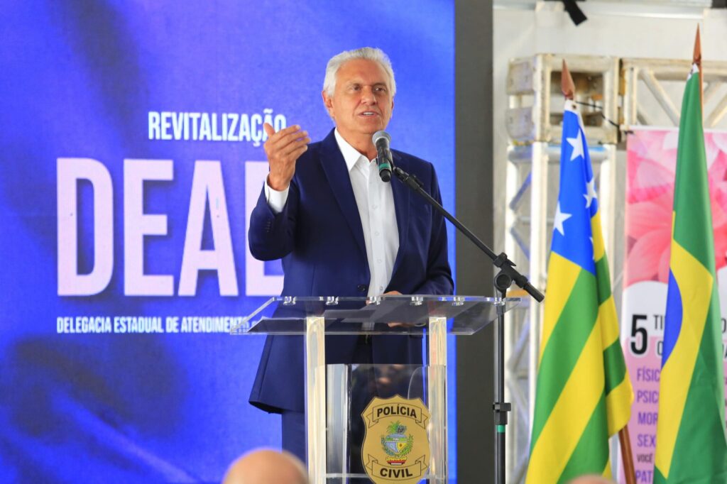 Caiado inaugura ampliação da Delegacia da Mulher, em Goiânia