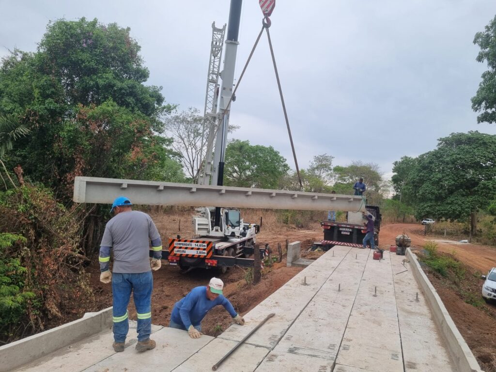 Obra da ponte sobre o Rio Cana Brava está em ritmo acelerado em Porangatu-GO