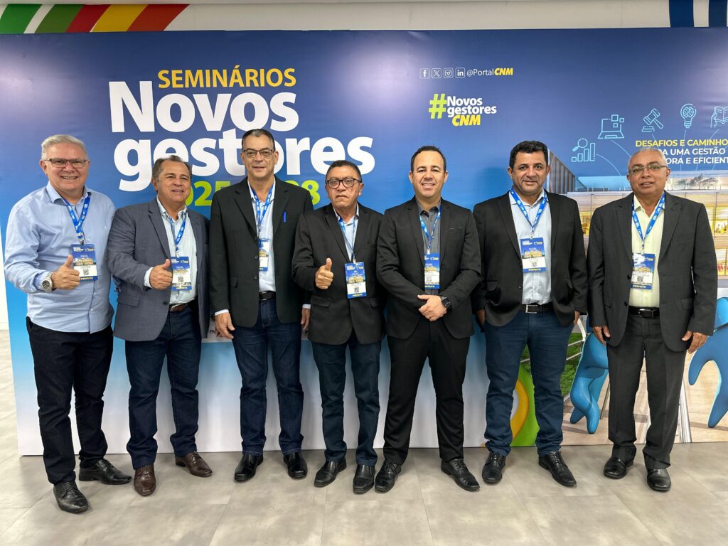 Rubão, prefeito eleito de Monte do Carmo, participa de seminário para novos gestores em Brasília