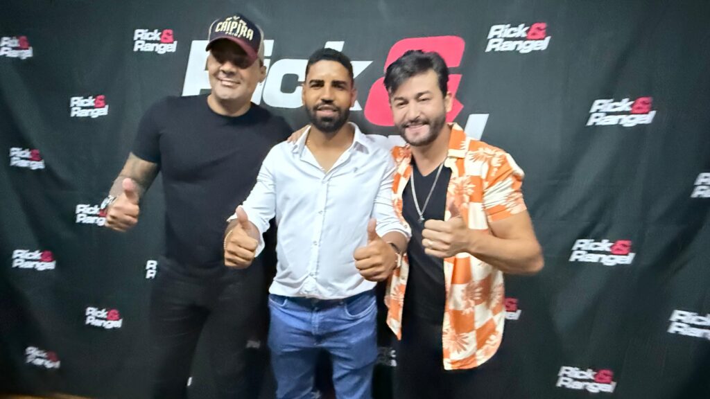 Presidente da Câmara de São Salvador do Tocantins, Izaque Jr, participa das comemorações do aniversário do município Presidente da Câmara de São Salvador do Tocantins, Izaque Jr, participa das comemorações do aniversário do município