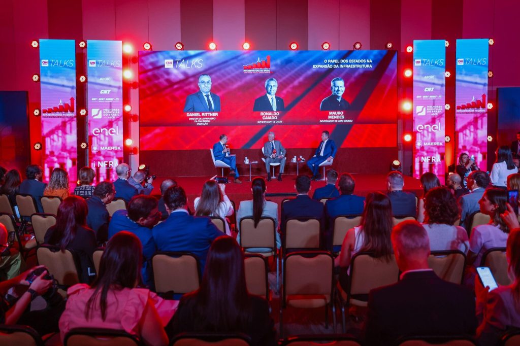 Caiado defende inovação adotada em Goiás para agilizar contratação de obras