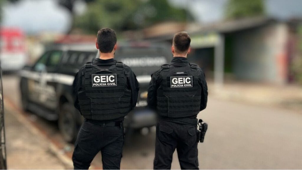 Polícia deflagra operação em três cidades por estelionato virtual Polícia deflagra operação em três cidades por estelionato virtual