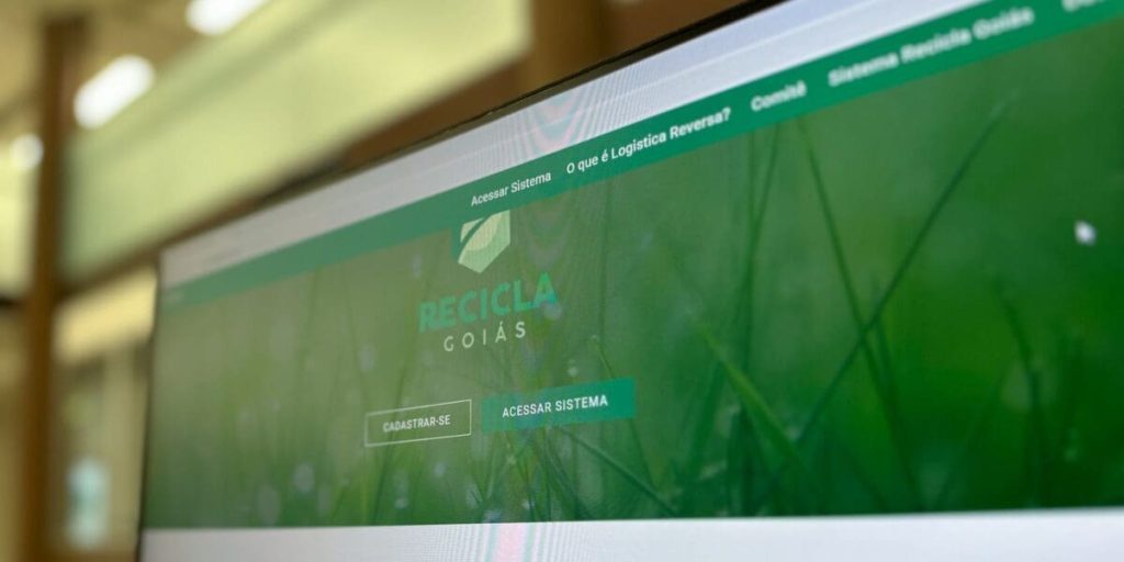 Semad faz conferência on-line sobre Sistema Recicla Goiás Semad faz conferência on-line sobre Sistema Recicla Goiás