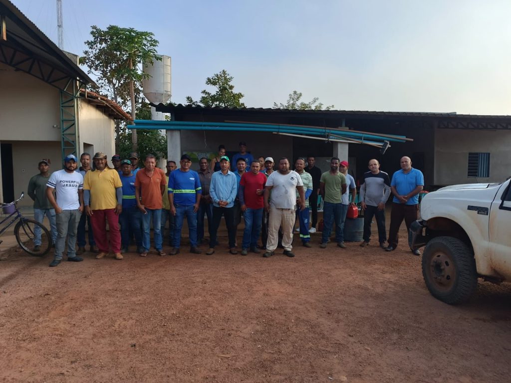 Mãos que fazem Brejinho crescer: uma homenagem aos heróis da prefeitura