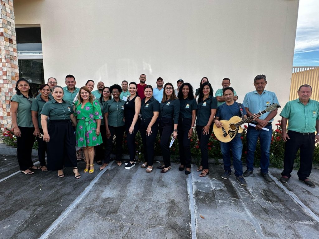 Câmara de Porangatu encerra Mês da Mulher com visita solidária ao Lar Paulo VI