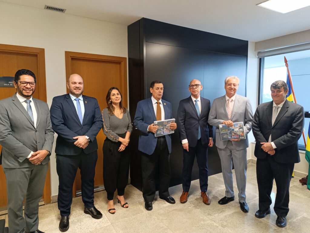 Economia apresenta Balanço Geral ao TCE-GO Economia apresenta Balanço Geral do Estado ao TCE-GO
