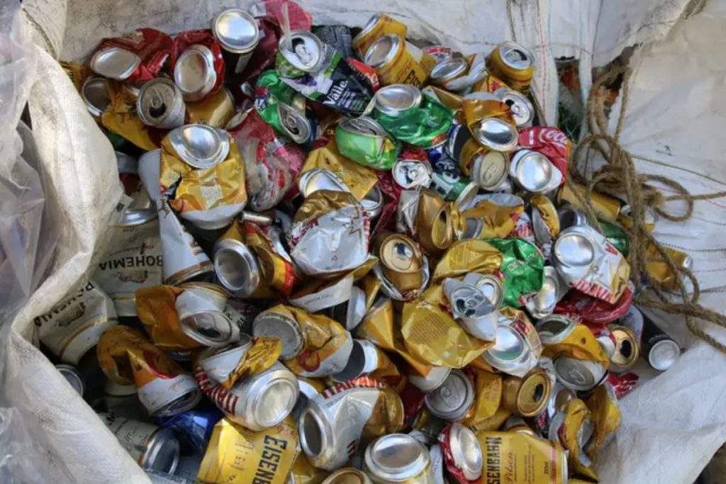 Empresas de recicláveis devem enviar relatórios até dia 30 de abril