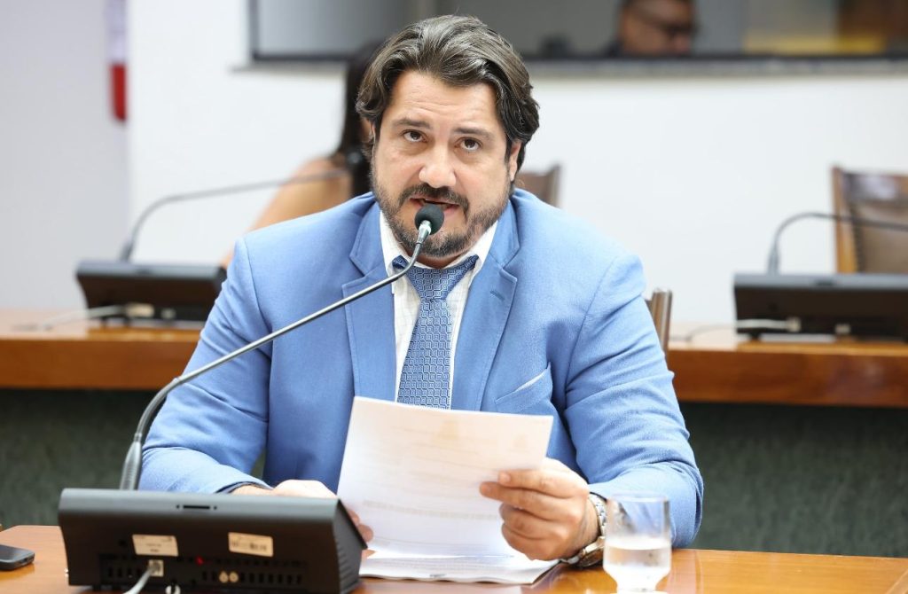 Fortes diz que Governo Federal deve ser responsabilizado por danificar as rodovias do bico