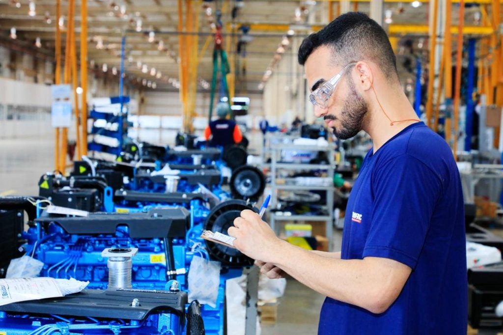 Goiás lidera geração de empregos no país em fevereiro de 2025