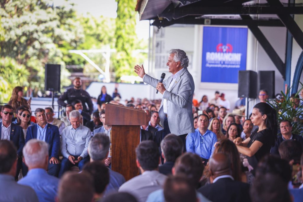 Na 90ª Expozebu, Caiado destaca avanço tecnológico da pecuária brasileira