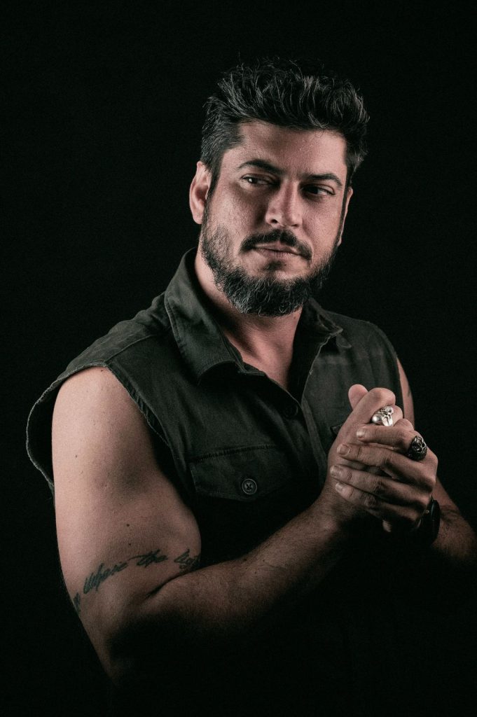 Sarau do HGG recebe cantor Edu Moraes