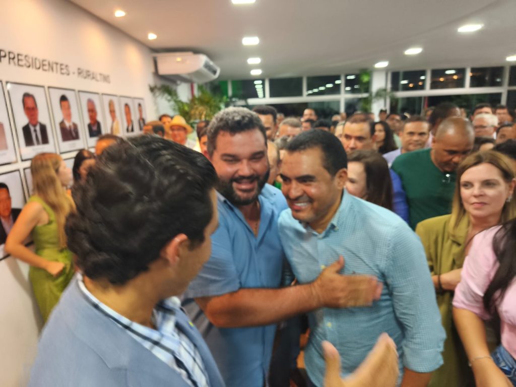 Ao lado de Wanderlei, Prefeito André Borba prestigia inauguração da nova sede do Ruraltins em Palmas