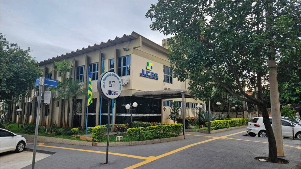 Goiás recebe quase R$ 800 milhões em investimentos no mês de abril