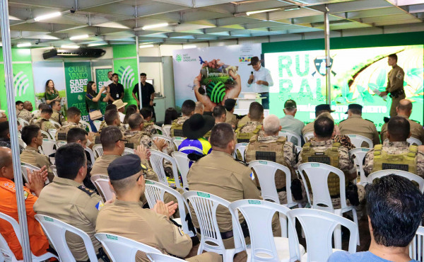 Polícia Militar realiza 2º Seminário de Patrulhamento Rural durante a Agrotins 25 anos Polícia Militar realiza 2º Seminário de Patrulhamento Rural durante a Agrotins 25 anos