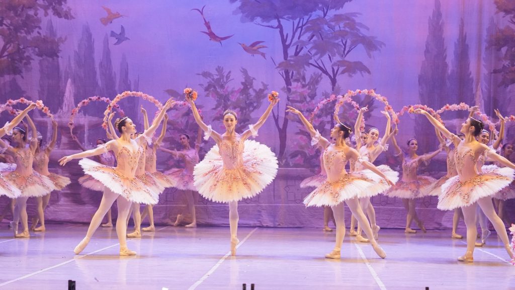Basileu França abre temporada 2025 de balé