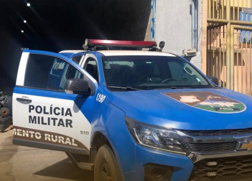 Batalhão Rural desmantela esquema de desmanche de veículos Batalhão Rural desmantela esquema de desmanche de veículos