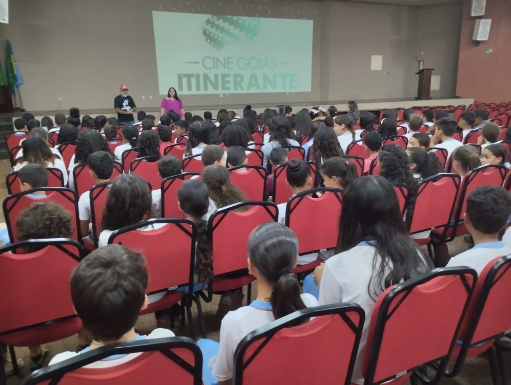 Cine Goiás Itinerante exibe sessões gratuitas em Alto Horizonte