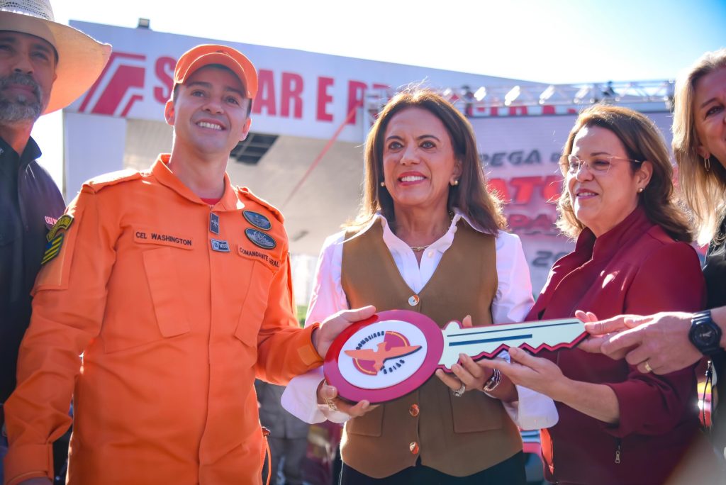 Corpo de Bombeiros recebe R$ 16 milhões em viaturas e equipamentos