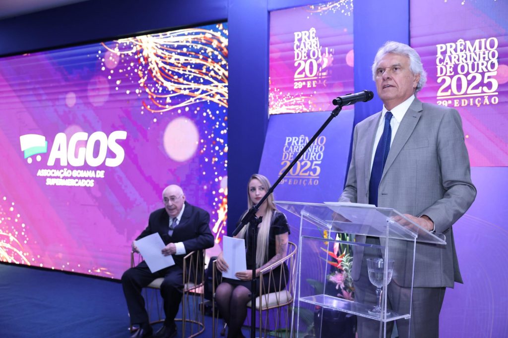 Governador destaca força do setor supermercadista durante entrega do Carrinho de Ouro 2025