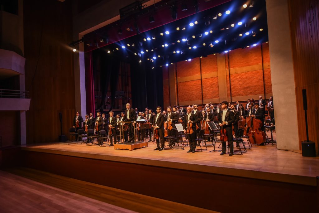 Orquestra Filarmônica de Goiás traz Alexander Hueshoff para concerto em Goiânia