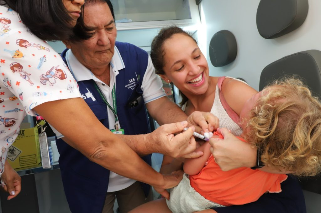 Saúde amplia vacinação contra a gripe para toda a população