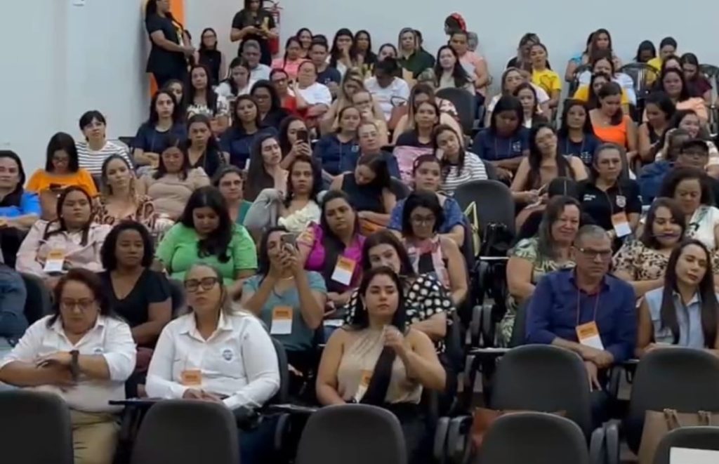 Civil promove palestra sobre combate à violência contra crianças e adolescentes em Colinas