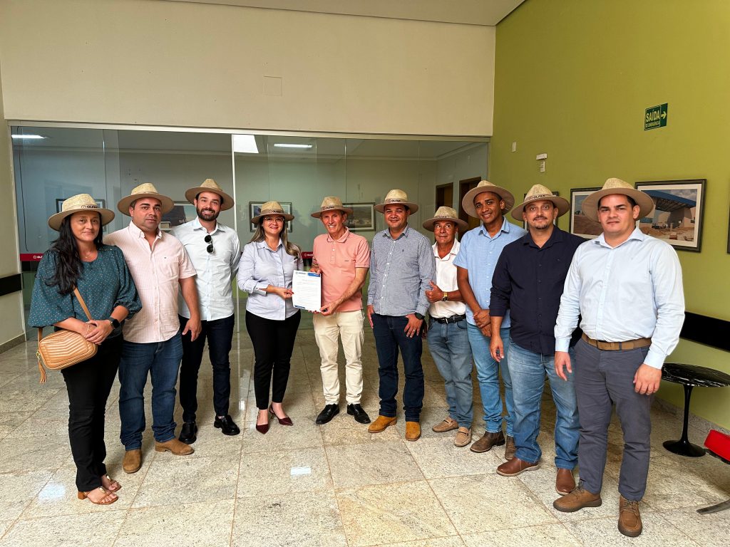 Prefeita, vice-prefeito e vereadores visitam Olfar e oficializam instalação da empresa em Alvorada