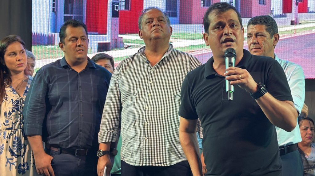 Senador Eduardo Gomes destaca apoio político a Diogo Borges em pré-candidatura à Assembleia Legislativa Senador Eduardo Gomes destaca apoio político a Diogo Borges em pré-candidatura à Assembleia Legislativa