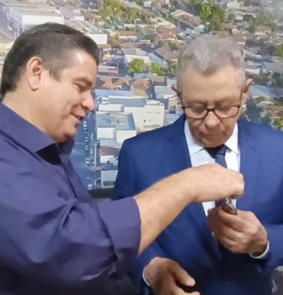 Rivalidade entre Valmir Pedro e Machadinho deve esquentar cenário político de Uruaçu até 2026