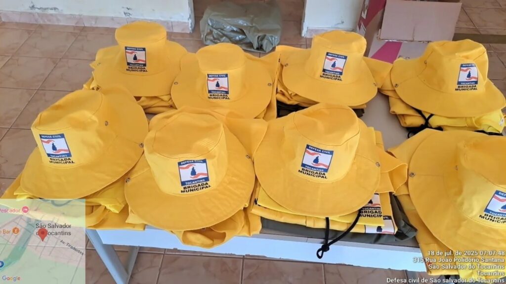 Entrega de EPIs, Uniformes e Equipamentos à Brigada Florestal