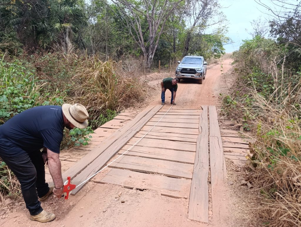 Prefeito André e comitiva visitam pontes que serão reformadas em São Salvador do Tocantins