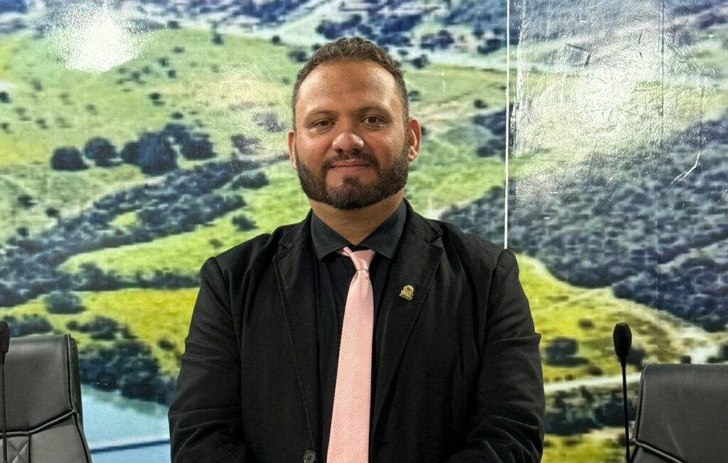Cássio Aureliano é eleito presidente da Câmara de São Salvador do Tocantins para o exercício de 2026 Cássio Aureliano é eleito presidente da Câmara de São Salvador do Tocantins para o exercício de 2026