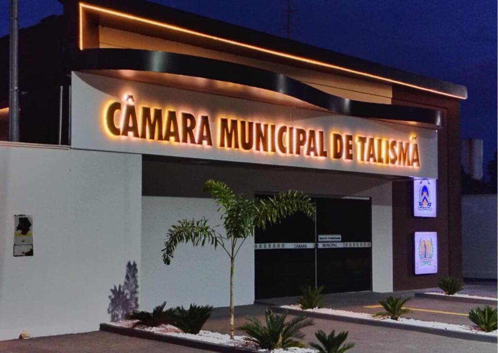 Câmara de Talismã passa por modernização histórica durante presidência de Ueliton Araújo