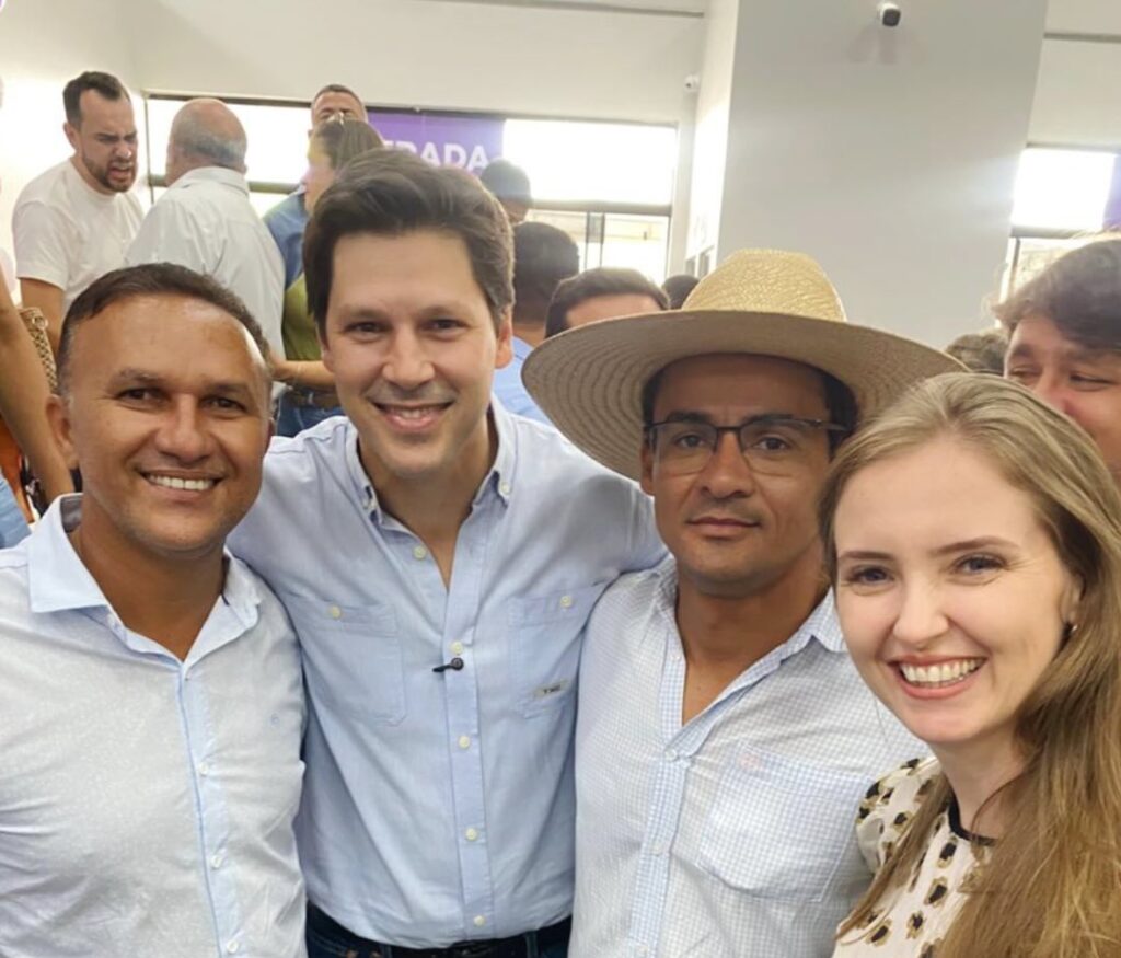Prefeito de Novo Planalto e pré-candidato a deputado estadual participa da inauguração do Restaurante do Bem em Uruaçu