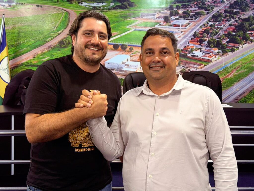 Apoio de Flávio Cristo Rei a Eduardo Fortes marca virada política em Talismã