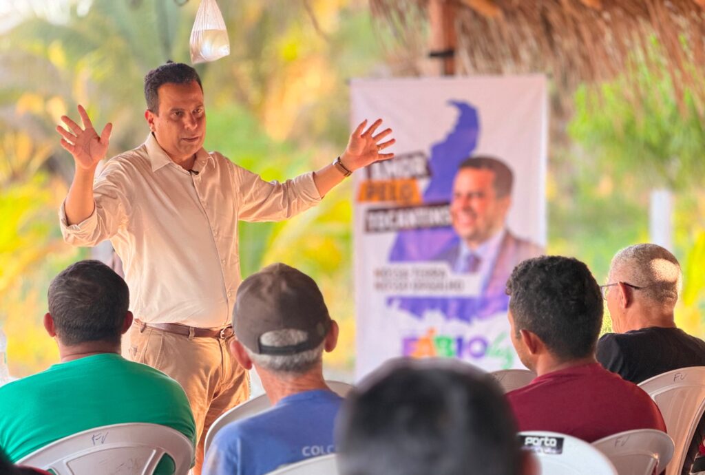 Reuniões lotadas de Fábio Vaz no Bico revelam que região quer novos representantes
