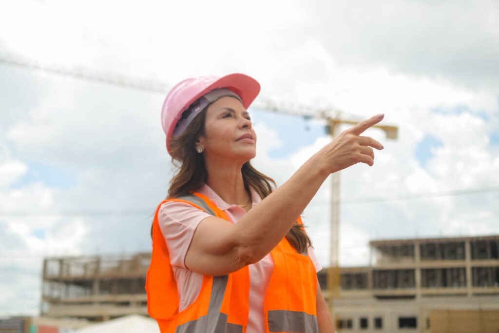 Dorinha apresenta plano com 20 mil cirurgias por ano, novos hospitais, concursos anuais para PM e grandes obras de infraestrutura